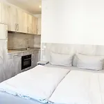 Near Luxembourg Appartement *