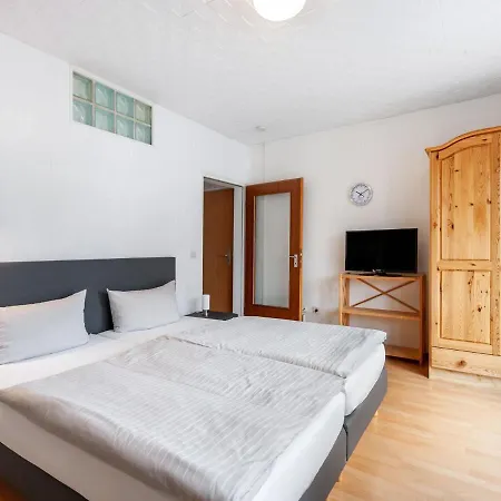 Near Luxembourg Apartman *
