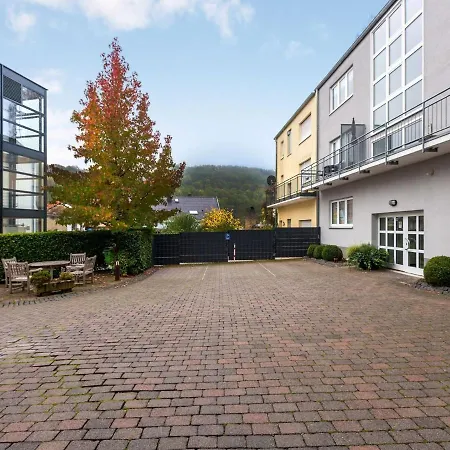Near Luxembourg Apartman *