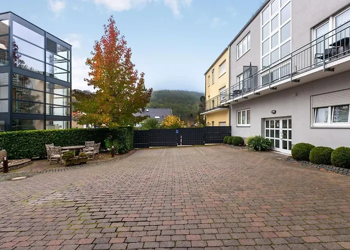 Near Luxembourg Appartement *